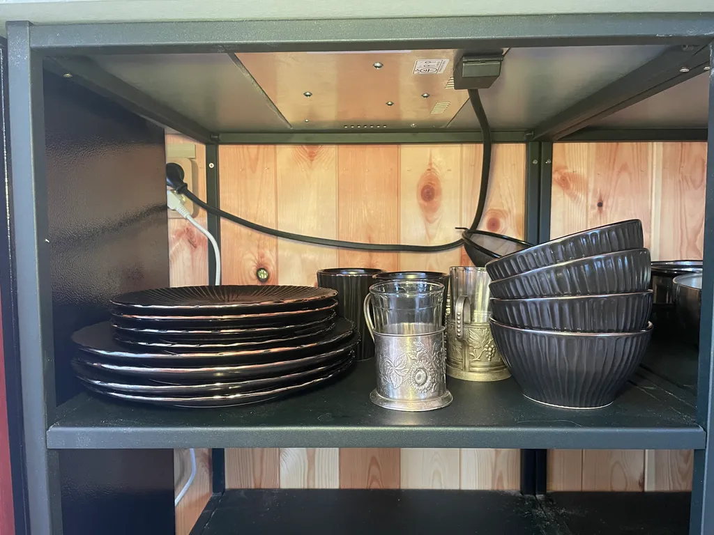 Уютный дом у леса