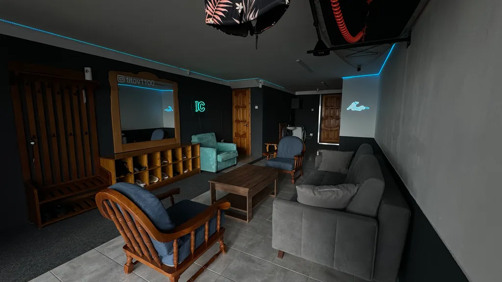 Дом на берегу моря