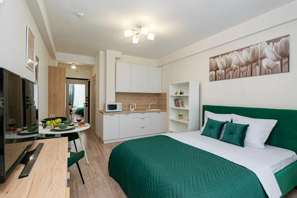 Уютная студия у цирка