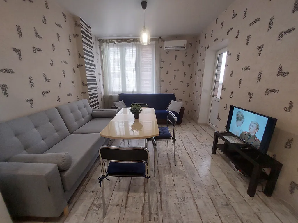 Евродвухкомнатная квартира для большой семьи — аренда посуточно в Краснодар