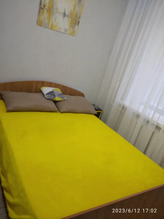 2-комнатная квартира на первом этаже в центре города