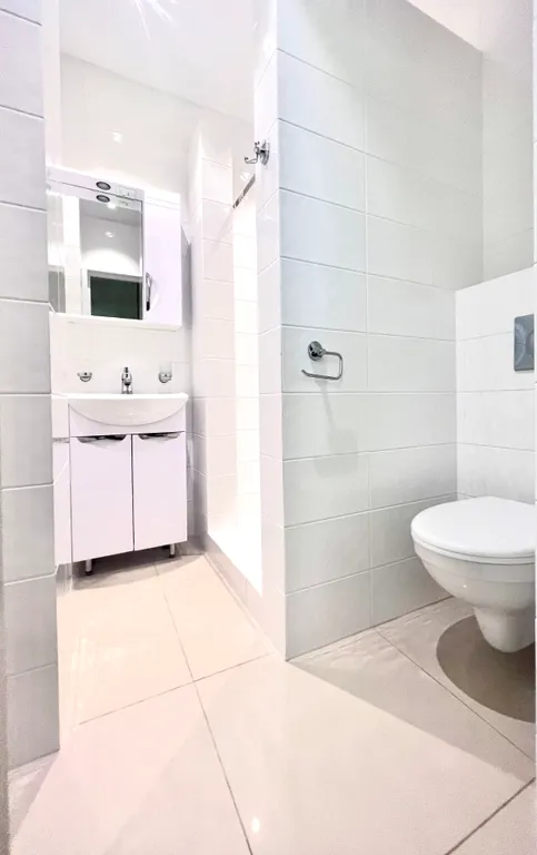 Большая трёхкомнатная квартира с видом на море и лес