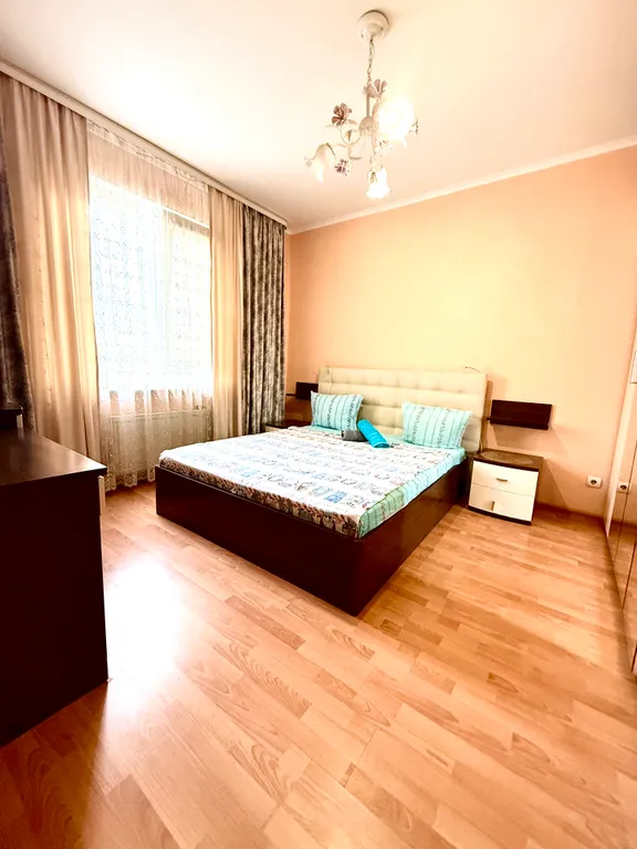 Двухкомнатная квартира фиалка, для семей и командировочных