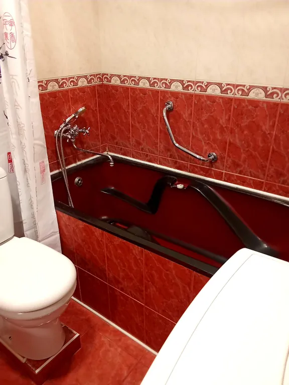 Двухуровневая квартира с парковкой и двумя санузлами