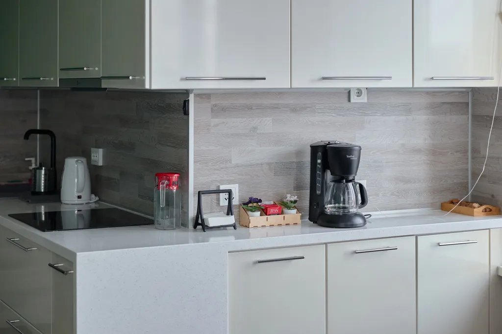 7-местные апартаменты с паркингом, напротив ТЦ