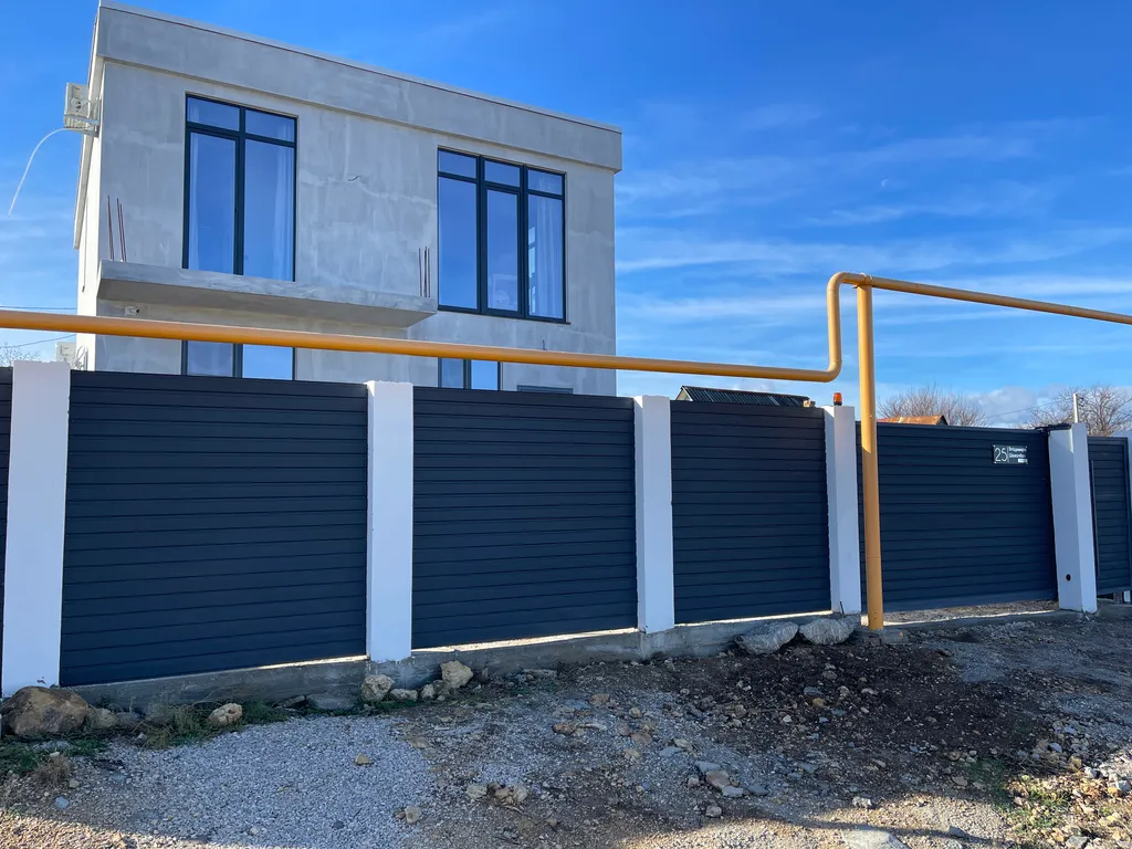 Коттедж Таунхаус с отдельным входом и парковкой — Севастополь