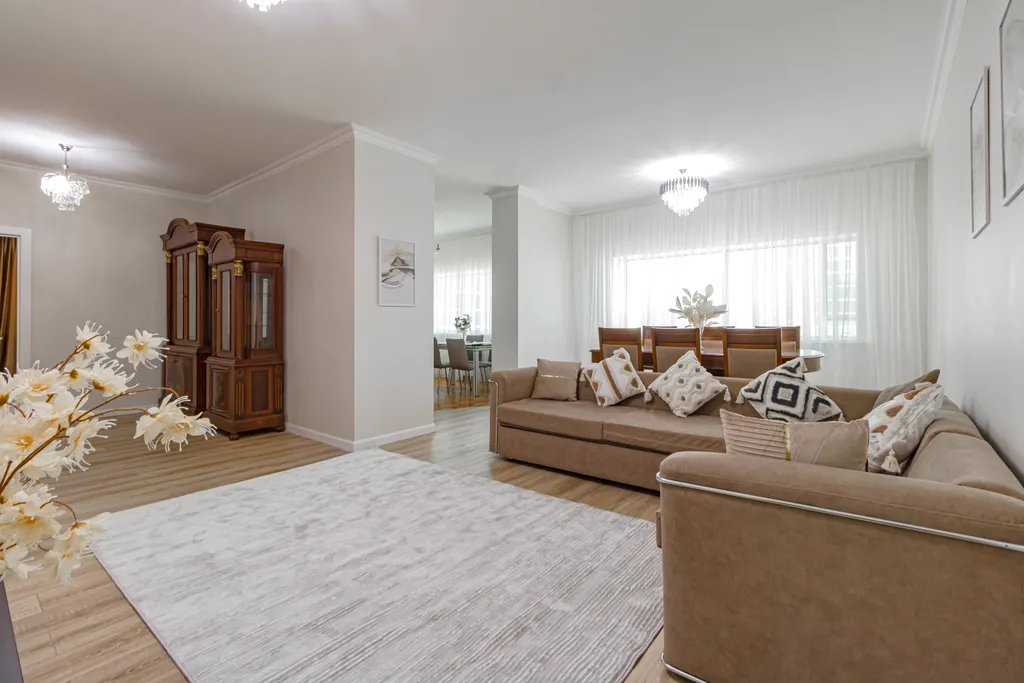 Светлая и уютная квартира в центре города с прекрасным видом