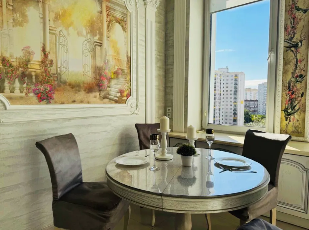 Студия посуточно у метро Чкаловская