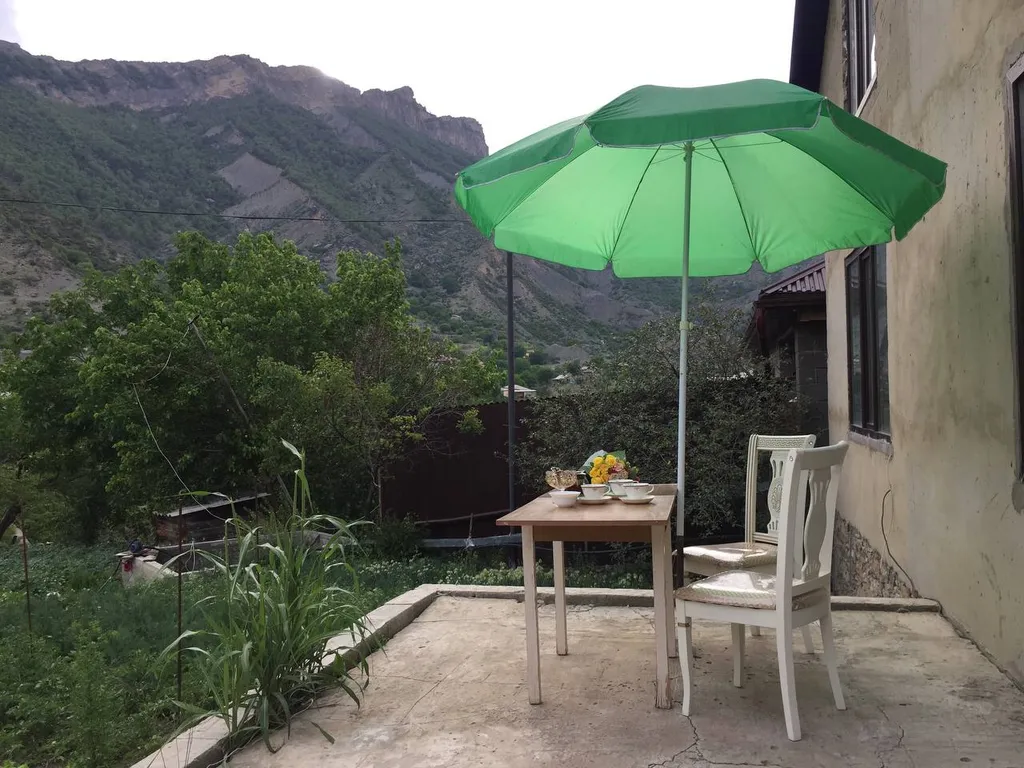 Большой уютный дом с видом на горы