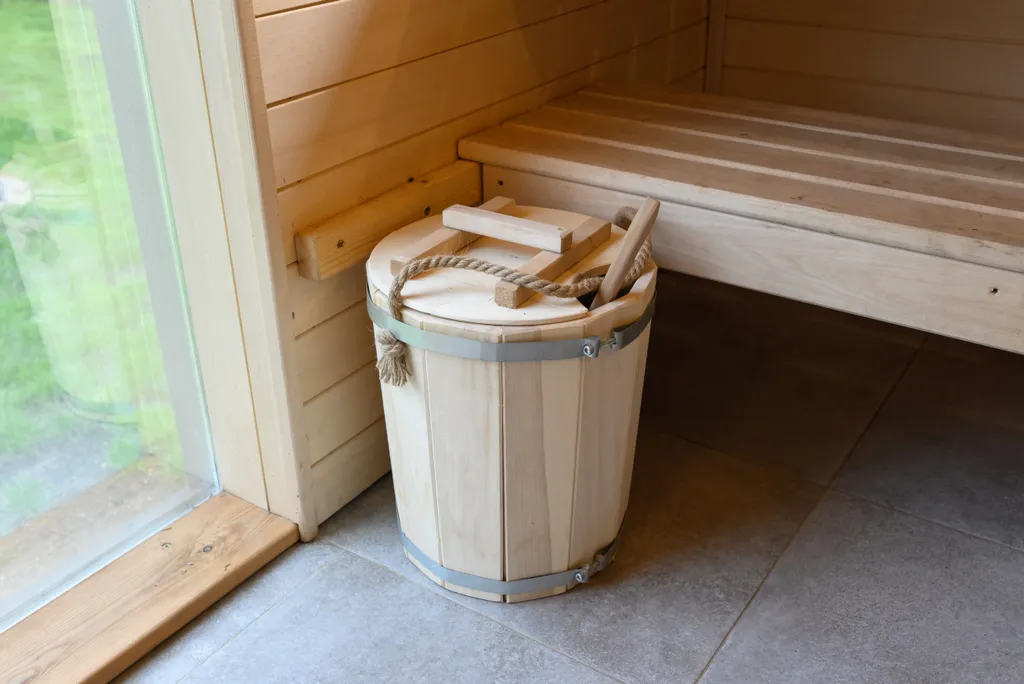 Райский дом у озера