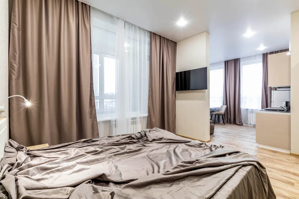 Квартира Люкс с большой лоджией и кондиционером — аренда посуточно в Екатеринбург