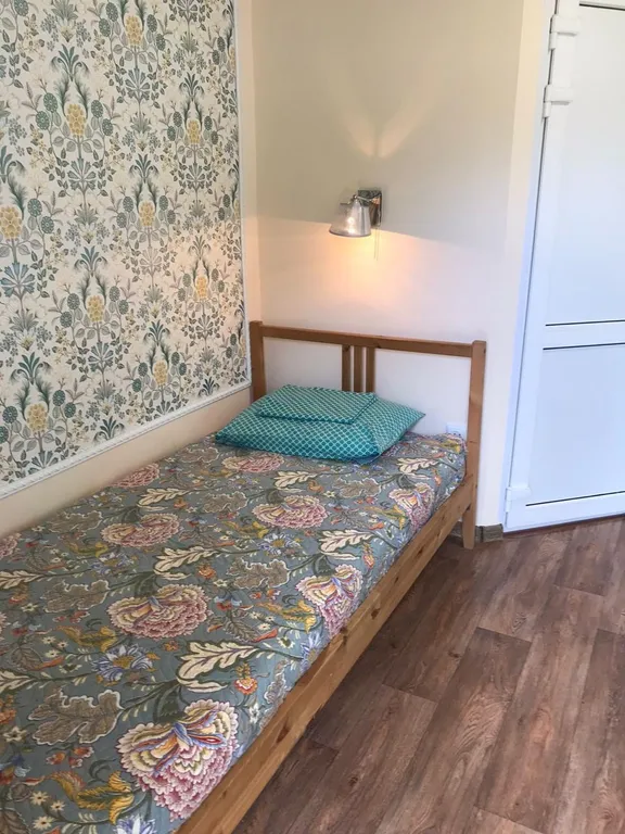 Уютный домик среди гор