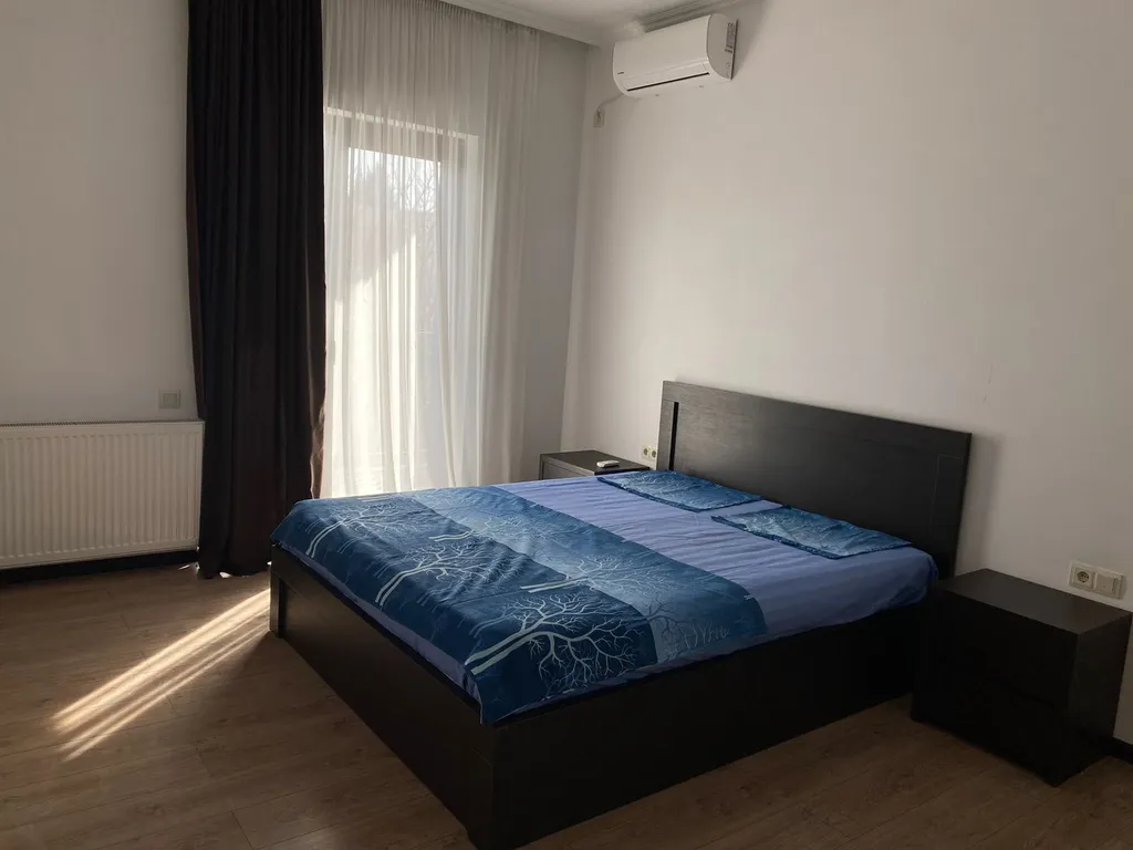 5-комнатный Дом