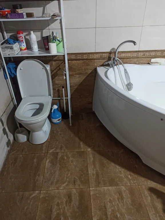 Уютный дом с панорамным видом на город и на горы