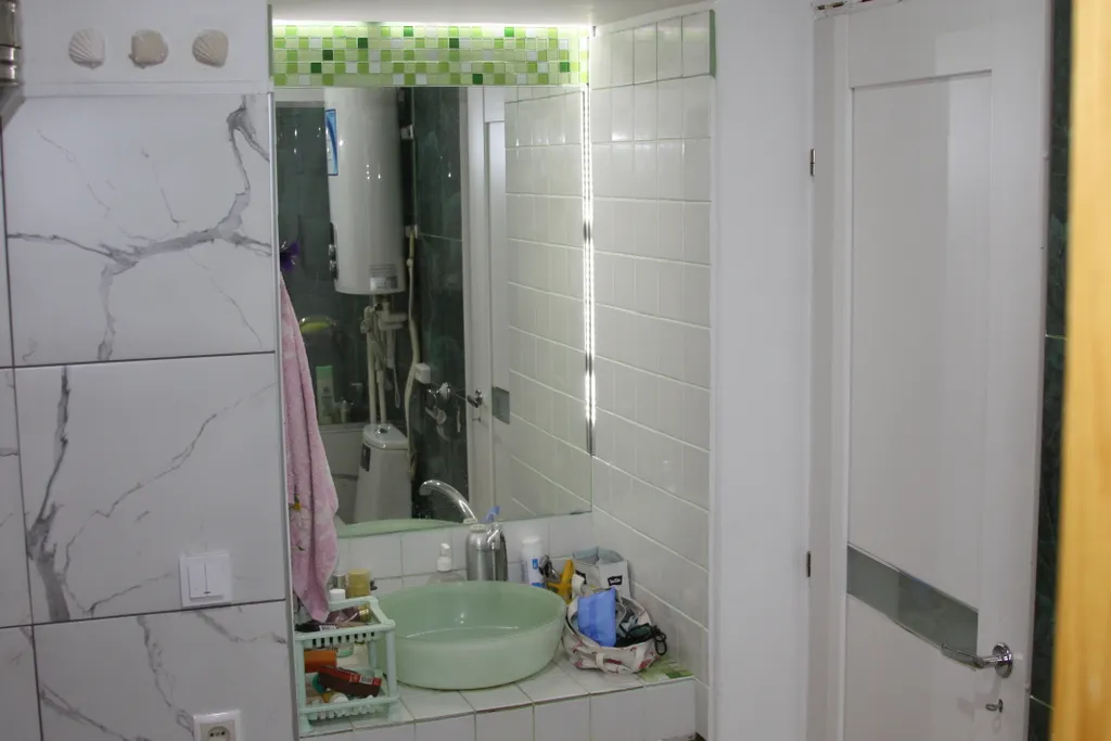 Дом с русской баней внутри.