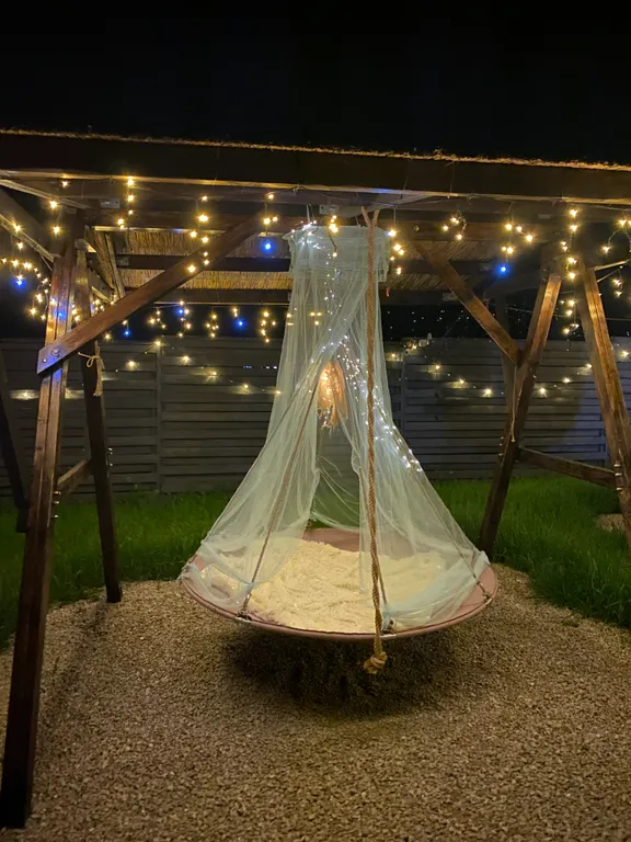 Домик а фрейм для круглогодичного отдыха с джакузи и баней