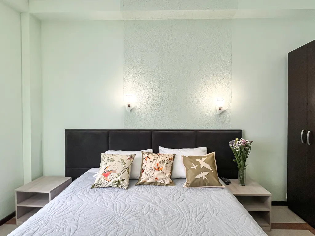 Семейный номер с кухней в центре