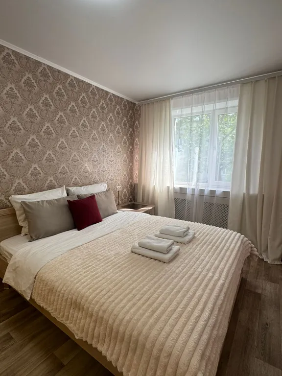 Двухкомнатная квартира на Рыбаков 18 с раздельными комнатами