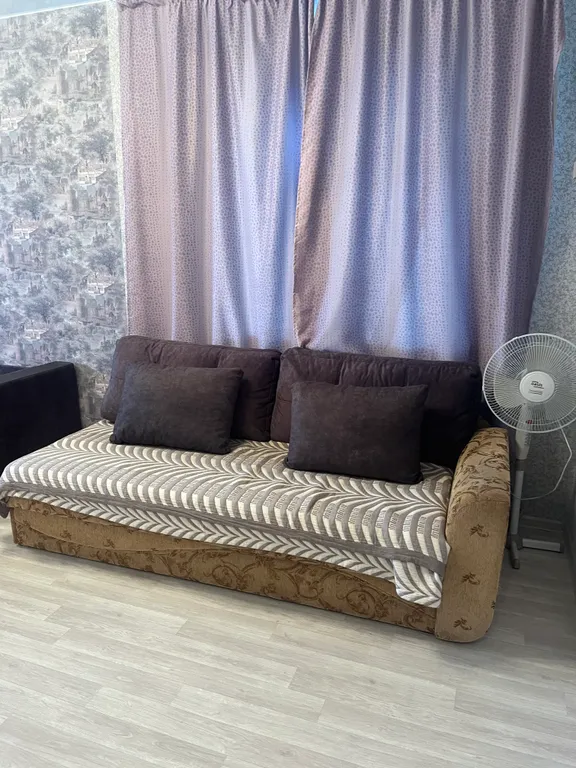 Уютная квартиpa со всеми удобствами