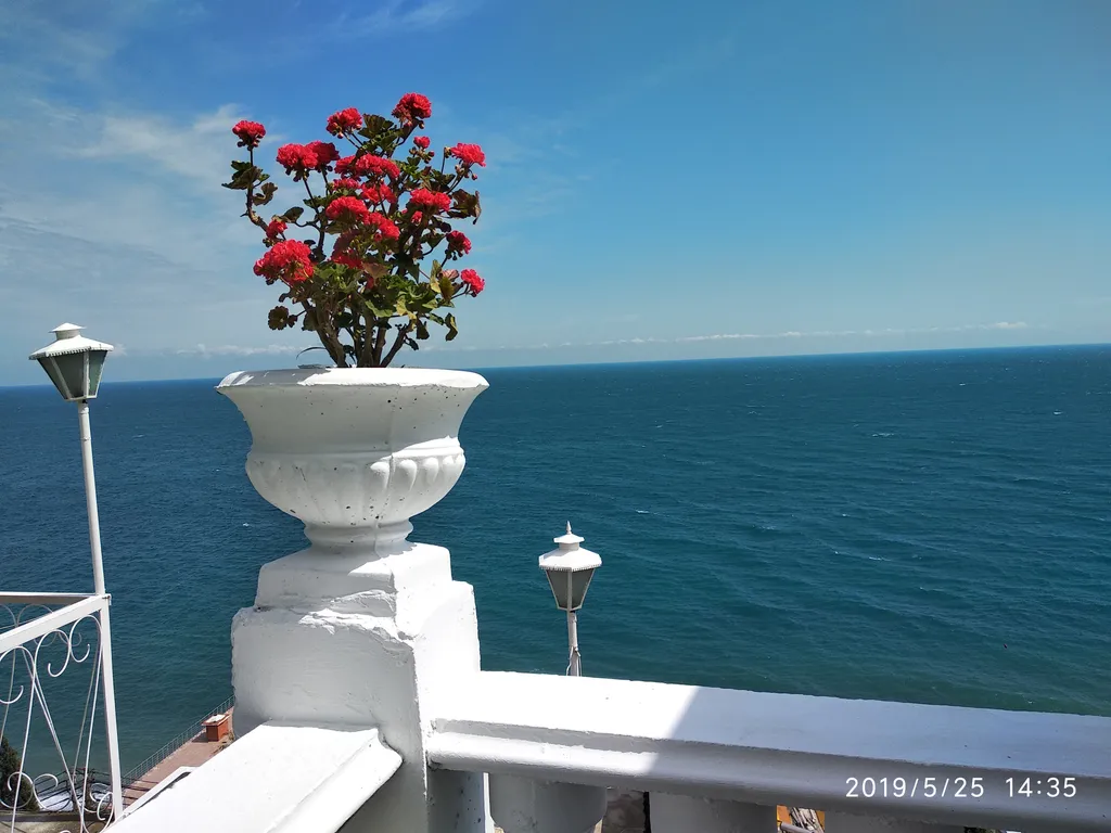 Коттедж Семейный номер с отдельным входом — аренда посуточно в Рыбачье