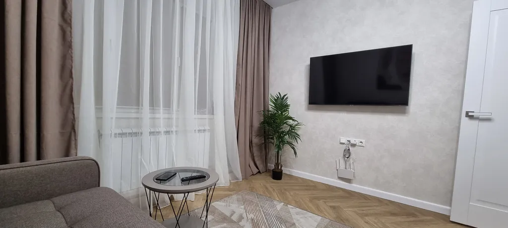 Квартира Уютная квартира с евроремонтом у парка Победы — Элиста