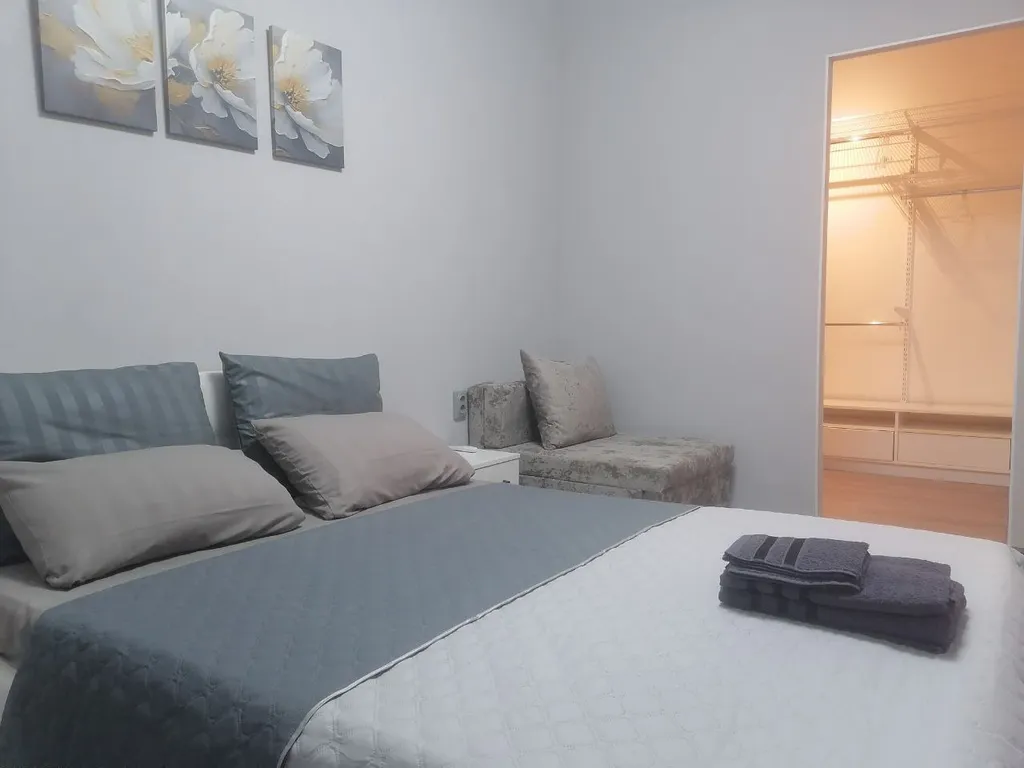 Уютная квартира с двуспальной кроватью