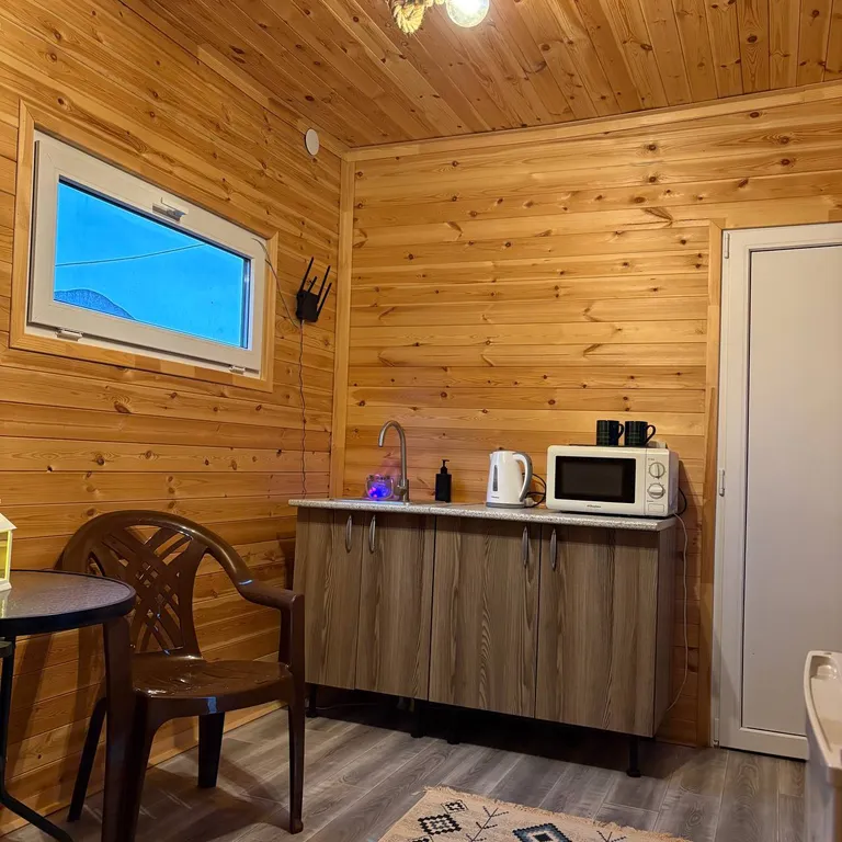 Коттедж Комфортабельный эко-домик розмарин в горах у моря — Прасковеевка