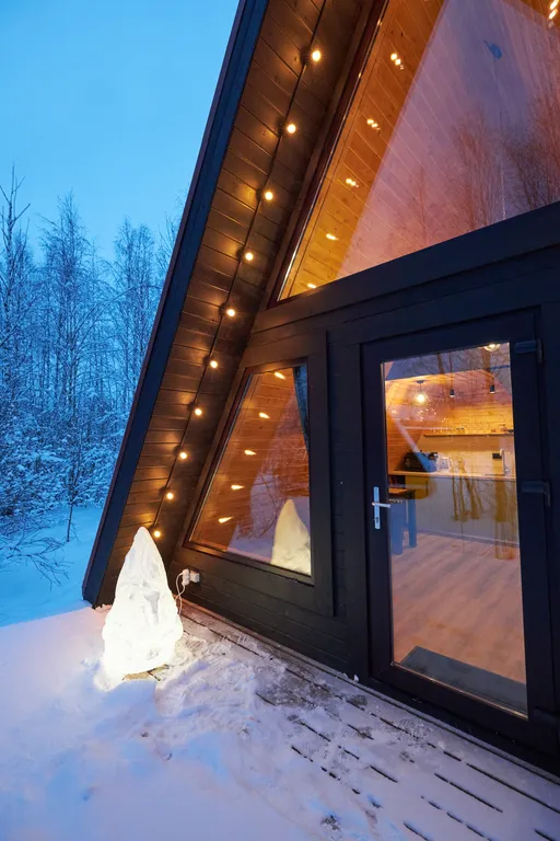 Коттедж Домик A-frame рядом с озером — Светлое