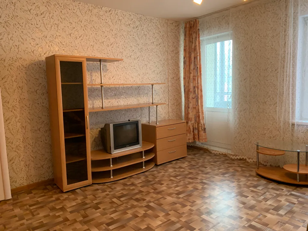 Квартира 1-комнатная квартира недалеко от набережной реки Кача — Красноярск