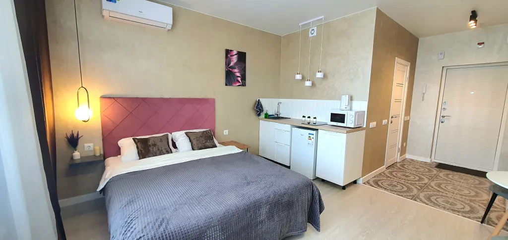 Уютная студия около ЖД вокзала