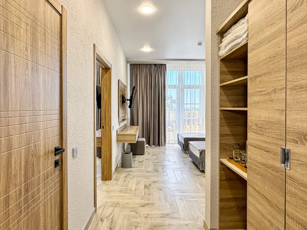 Корпус №2 - Супер Люкс с видом на море (с балконом)