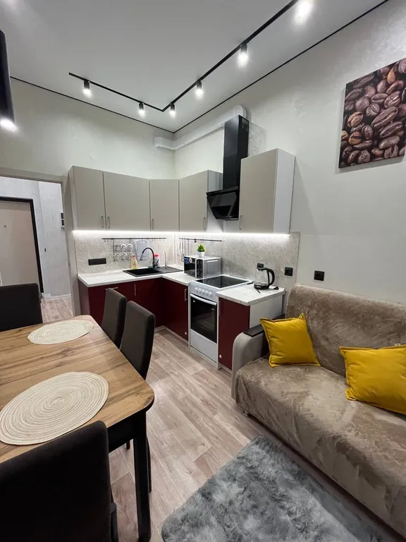 Квартира у зоопарка с шикарным видом на пруд