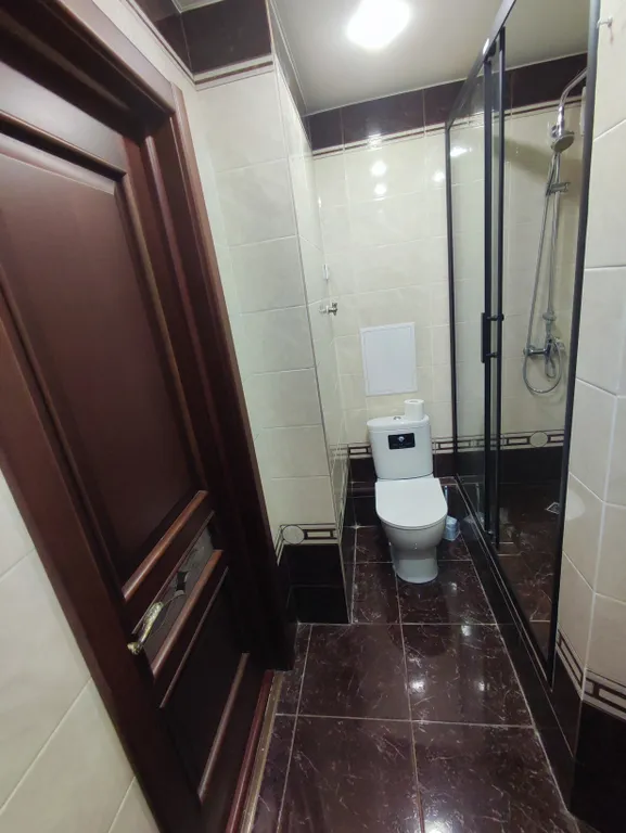 Двухкомнатная квартира в историческом центре города, голубой огонёк