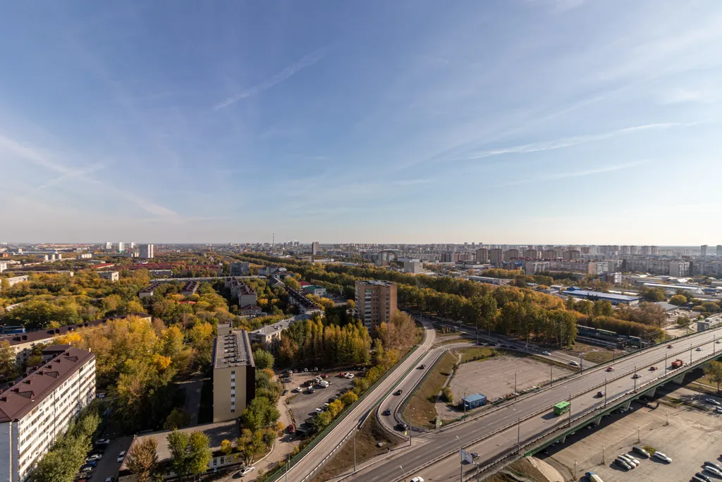 Большая 3-к квартира в центре города