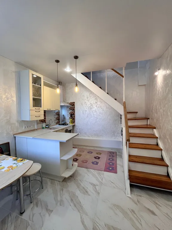 Коттедж Комфортабельный 2-х эт. дом для 4-х чел. в центре Гагаринского р-на — Севастополь