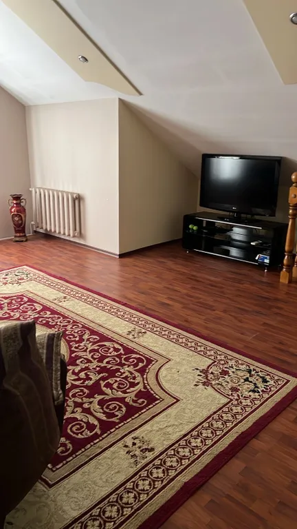 Дача на берегу моря с бассейном