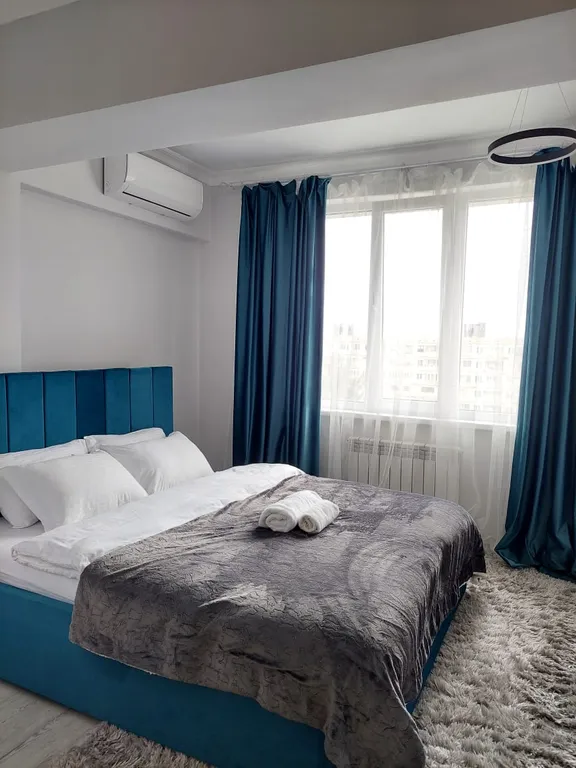 Квартира Романтическая студия в Молодежке — Алматы