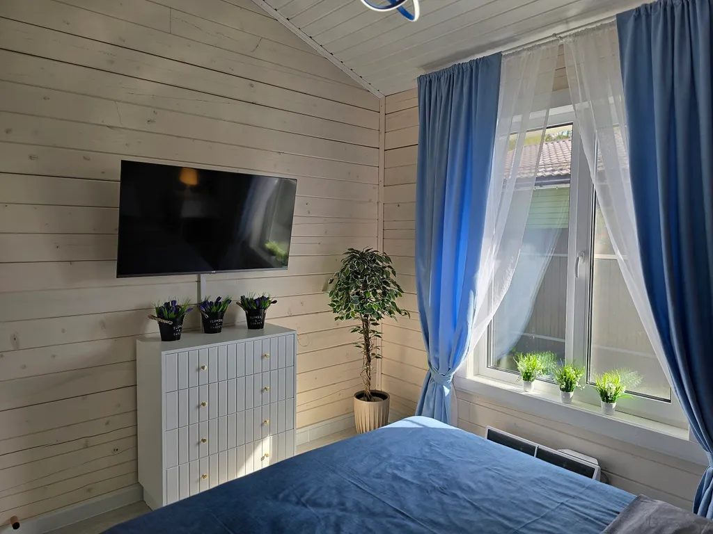 Уютный дом с баней у березового леса