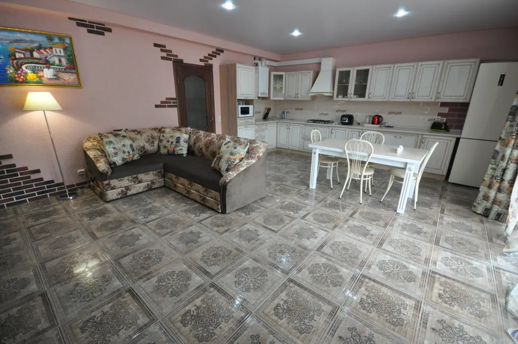 Коттедж делюкс