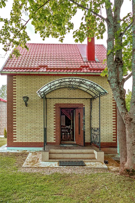 Уютный дом на берегу с мангальной зоной и баней