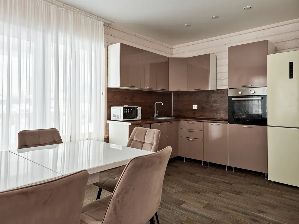 4-комнатный Дом