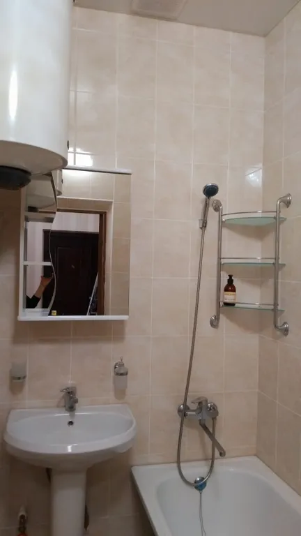 Просторная однушка в центре Домбая