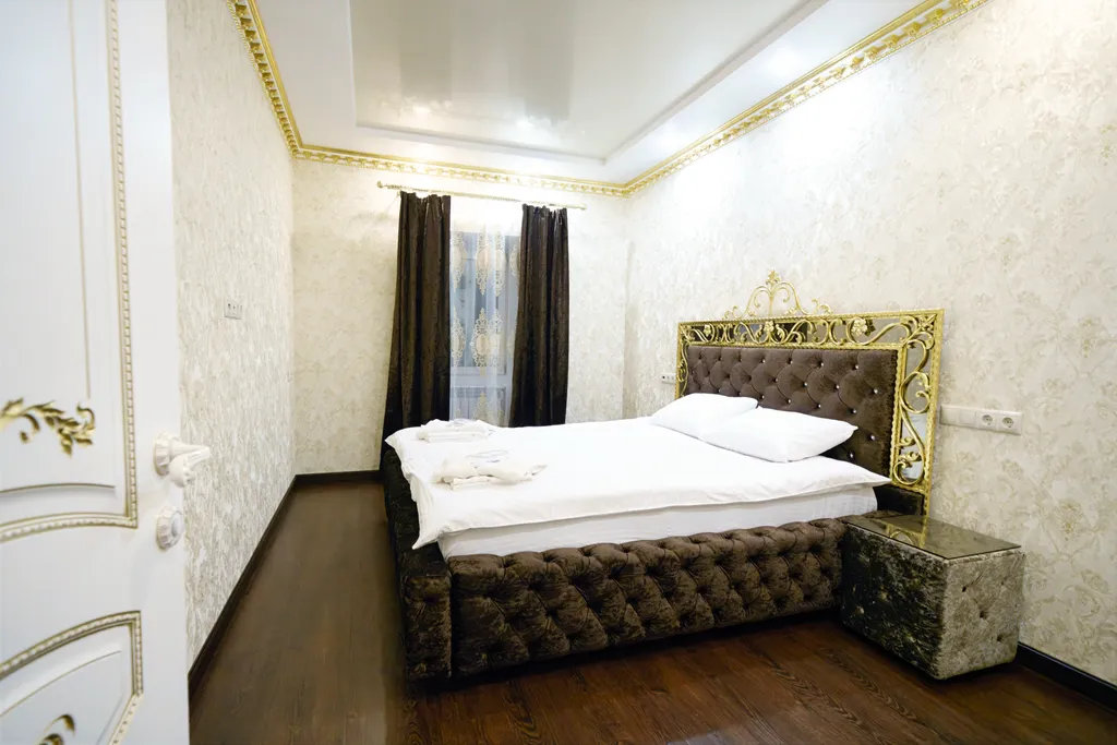 Коттедж с бассейном и сауной