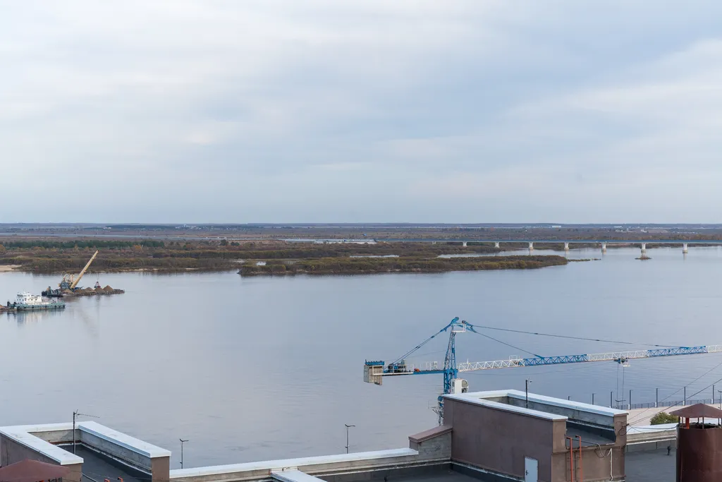 Квартира с видом на реку Зея