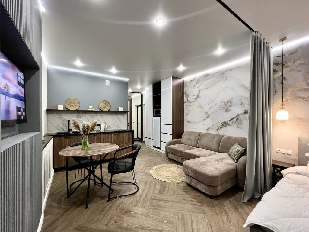 Дизайнерская новая студия