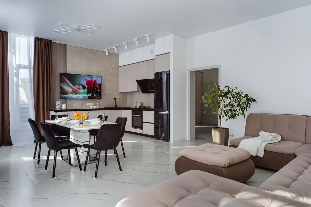 Дом с бассейном с видом на горы