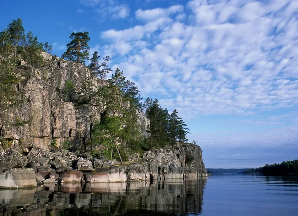 Дом с русской жаркой баней в Карелии