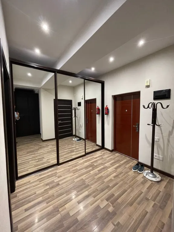 Шестая параллельная