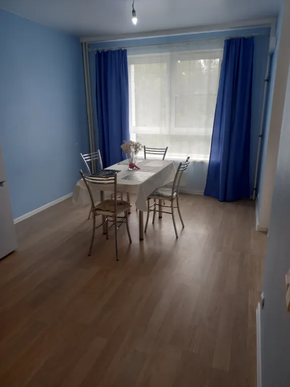 Светлая, уютная комната в 3-х квартире (не отдельная квартира)