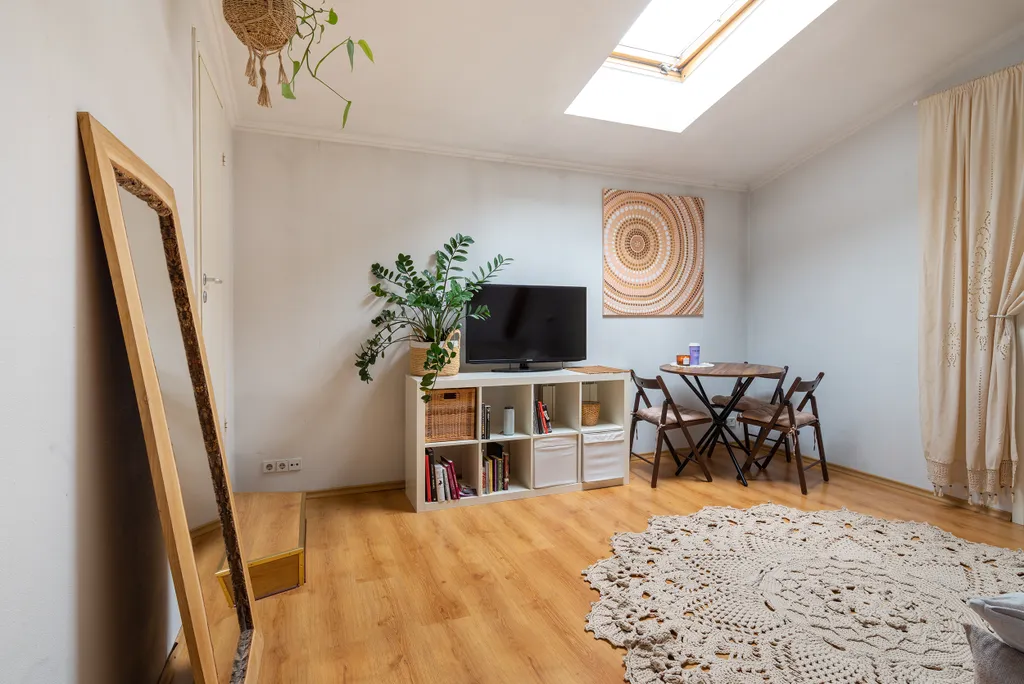 Квартира Квартира Просторная мансарда в самом центре — Москва